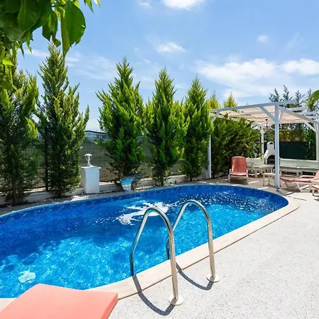 Enchanting With Private Pool In Antalya Villa